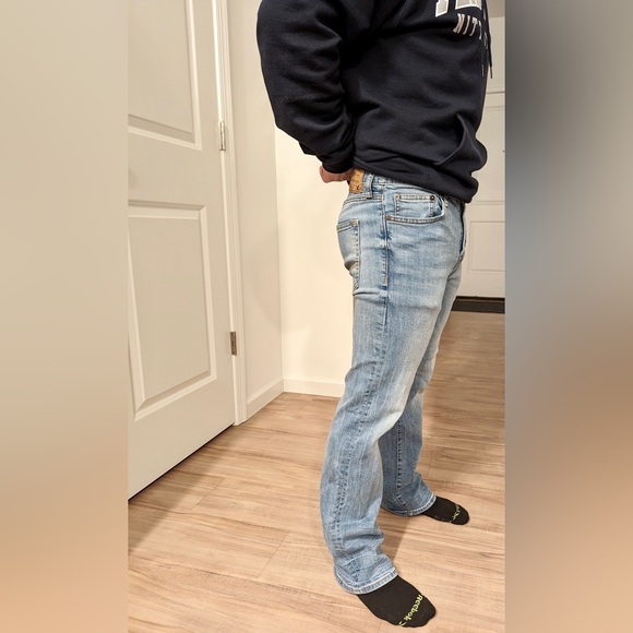 COPY - American Eagle Men’s Extreme Flex Original Bootcut Jeans Medium-Light Wa… - Picture 4 of 7